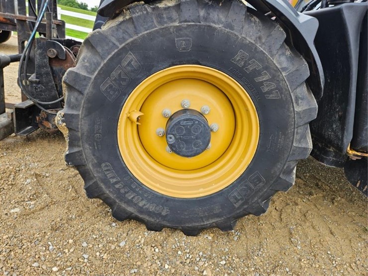 caterpillar-th407c-image-47