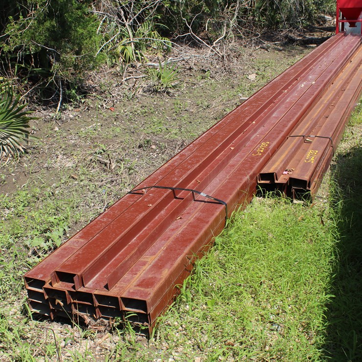 #5117 • RED IRON PURLINS 25 AND 30 FOOT LONG