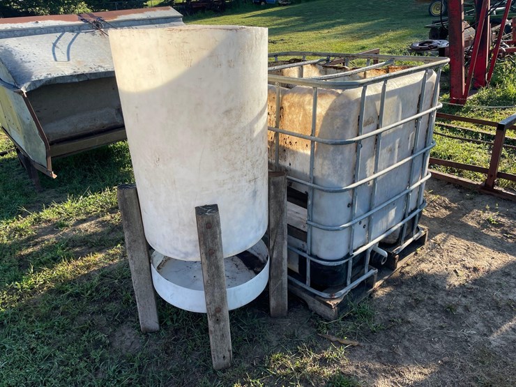 2-sheep-feeders-image-1
