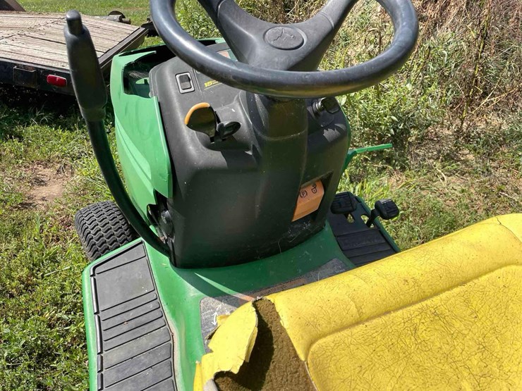 john-deere-lx255-image-27