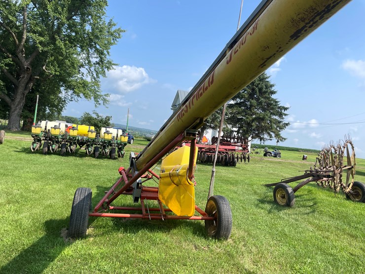 #5465-•-westfield-j-210-31-grain-elevator-image-2