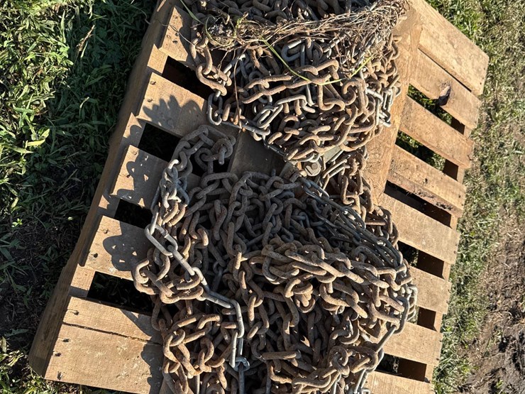 18.4-38-tractor-chains-image-1