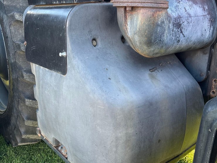 2000-case-ih-mx240-image-17