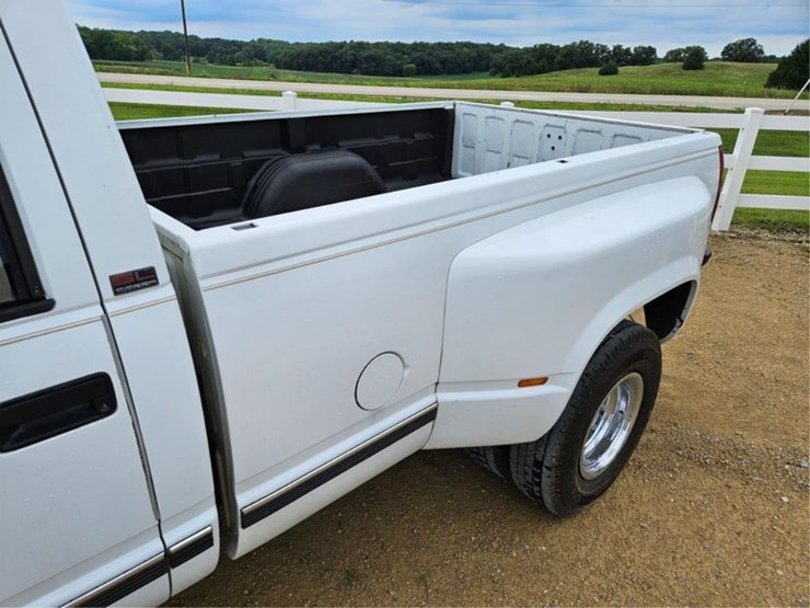 1988-gmc-3500-image-13