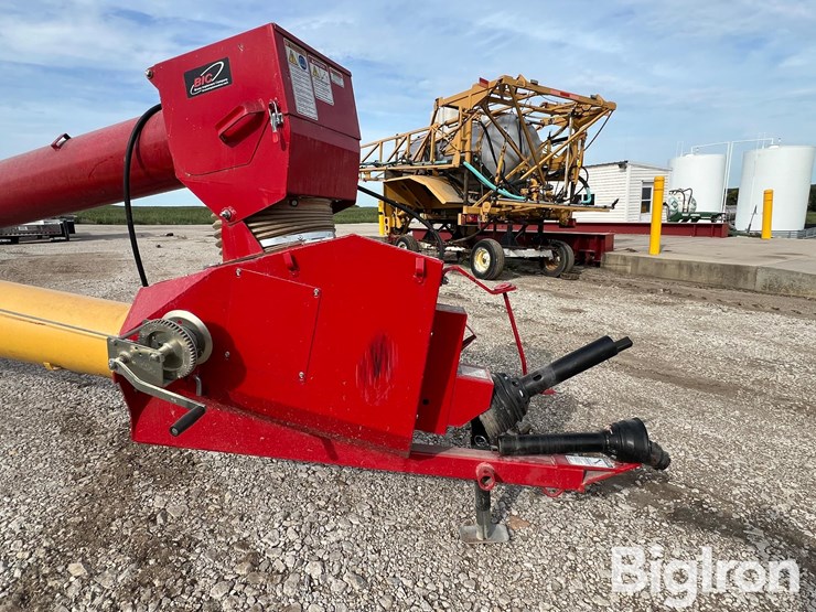 2020-westfield-mkx-10-73-low-profile-swing-hopper-auger-image-10