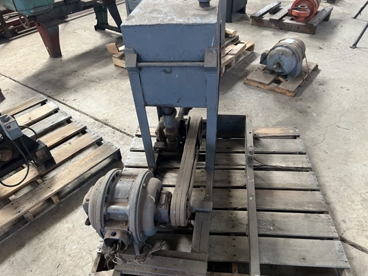 hydraulic-pump-image-2