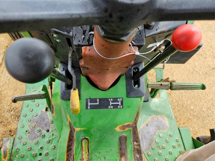john-deere-2155-image-26
