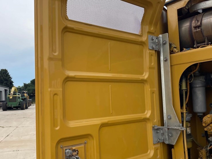 2018-caterpillar-318fl-image-45