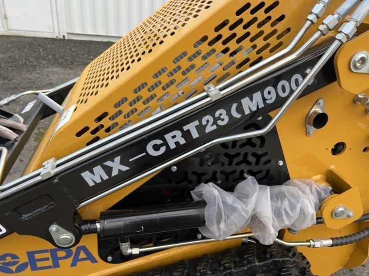 2025-agt-mx-crt23-mini-compact-track-loader-image-11