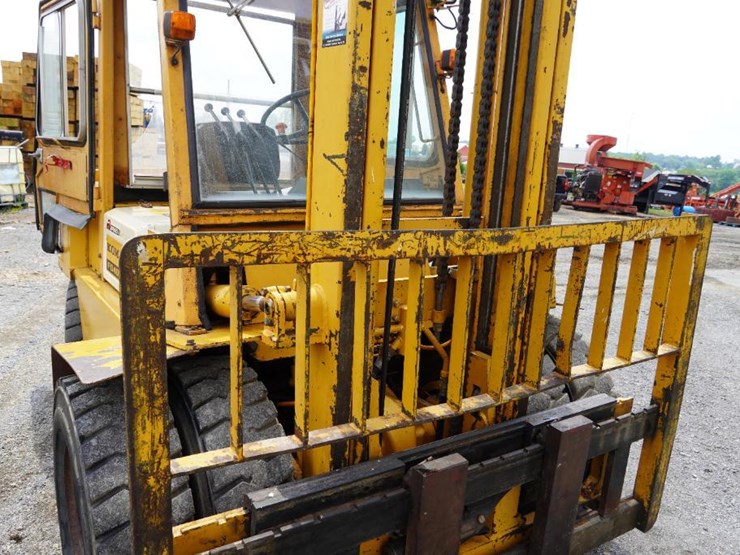 #302-•-komatsu-fd40-forklift-image-43