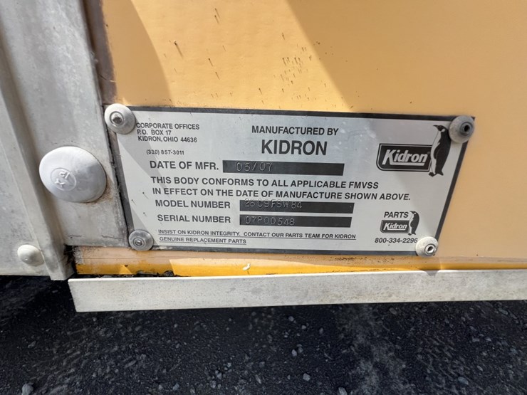 2007-international-durastar-4300-image-7
