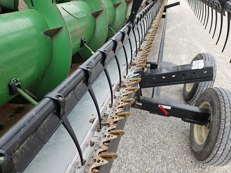 2006-john-deere-635f-image-3