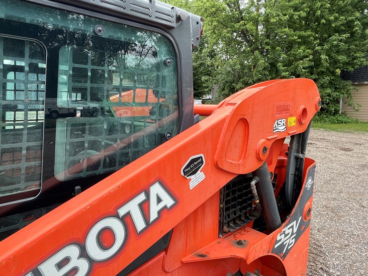 2016-kubota-ssv75-image-20