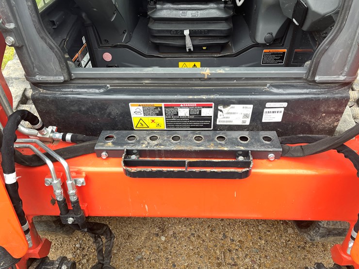 kubota-svl65-2-image-13