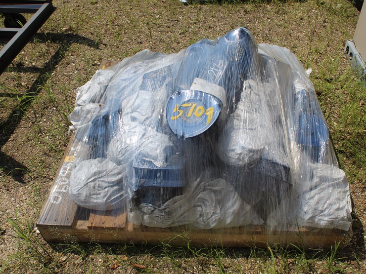 #5109-•-lot-of-2-chain-hoist-image-2