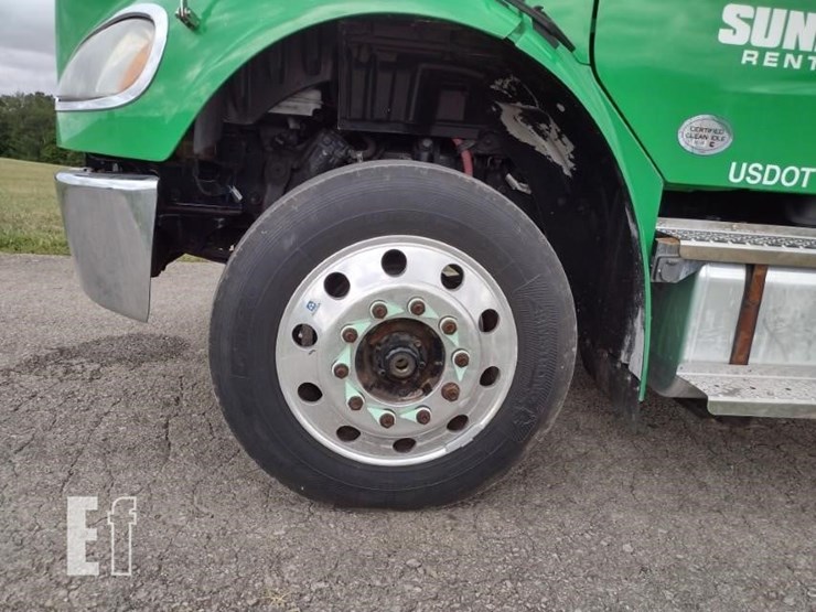 2019-18-freightliner-m2-106-rollback^title^-9506-image-17