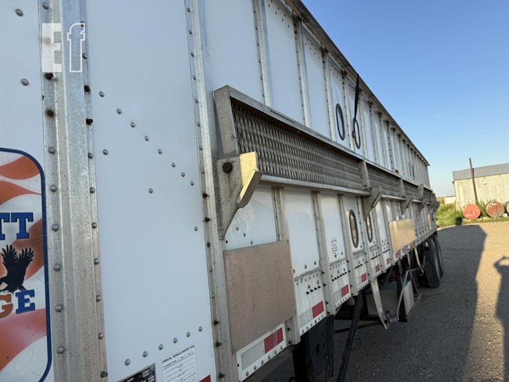2015-merritt-38ft-image-3
