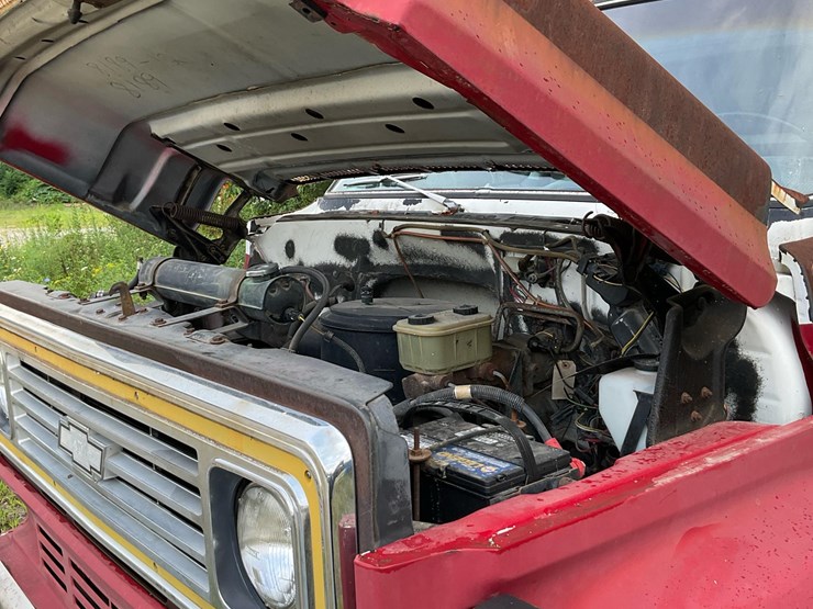 #220-•-1990-chevy-60-dump-truck-image-53
