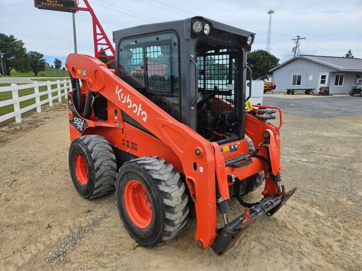 kubota-ssv75-image-7