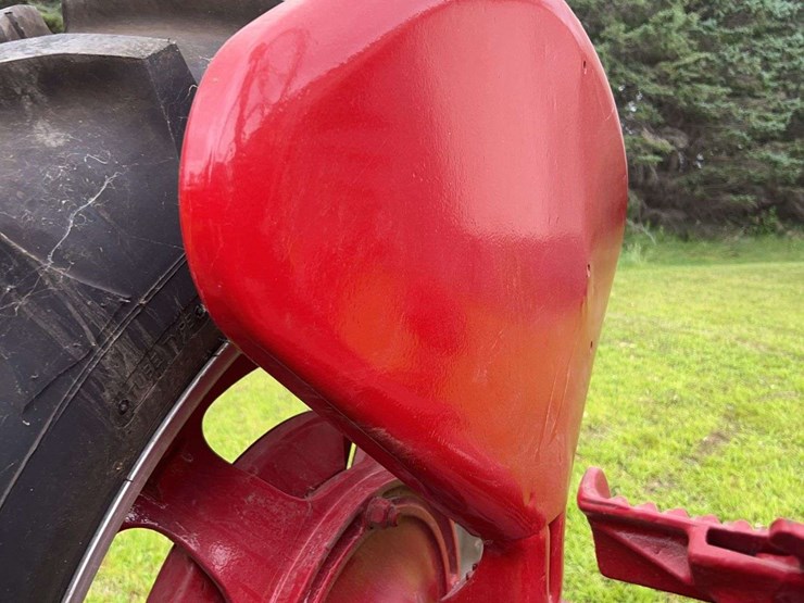 1944-farmall-h-distillate-image-35