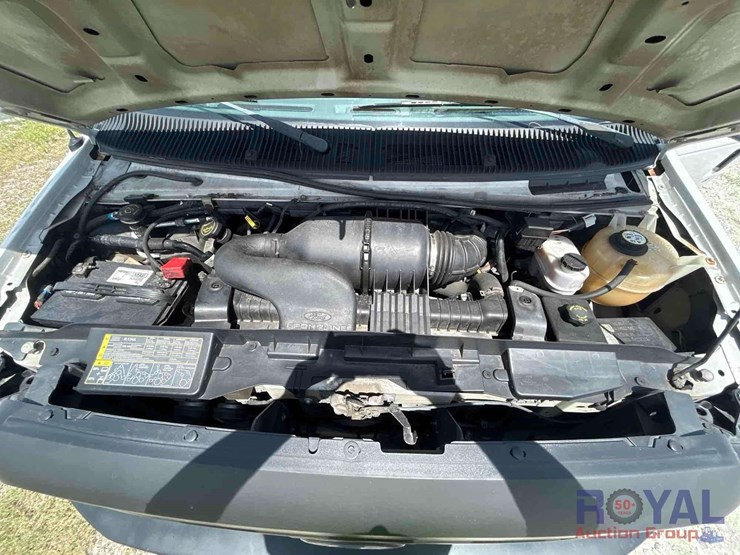 2008-ford-cargo-image-7
