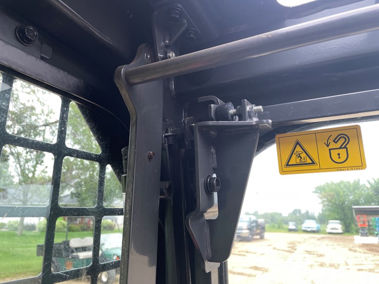 kubota-svl65-2-image-39