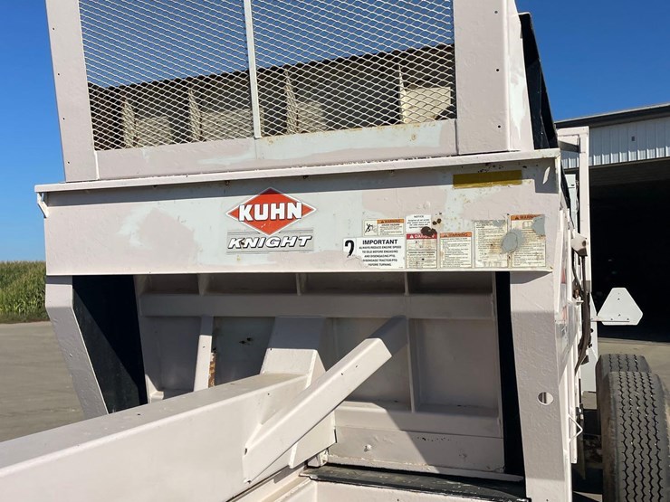 kuhn-knight-2054-image-23
