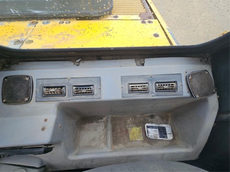 komatsu-pc150-lc-image-39