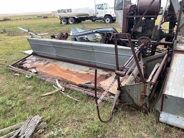 #3501-•-vintage-oliver-combine-(wagon-mound,-nm)-image-11
