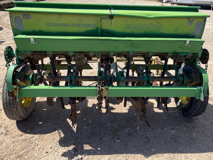 john-deere-5-image-2