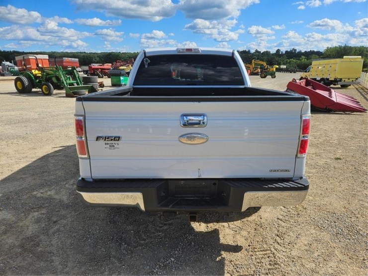 2012-ford-f150-xlt-image-4
