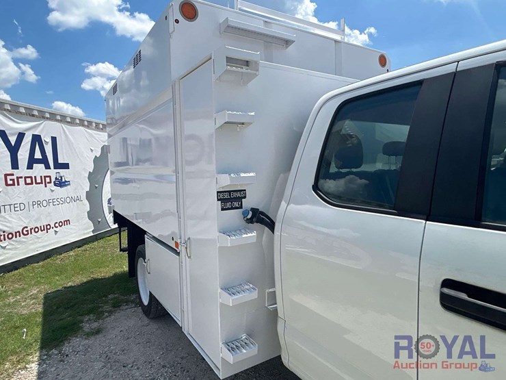2019-ford-f-550-4x4-ext.-cab-chipper-truck-image-47