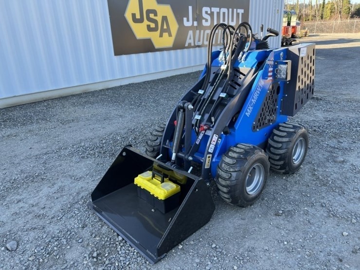 2025-agt-mx-mrw14-mini-skidsteer-loader-image-1