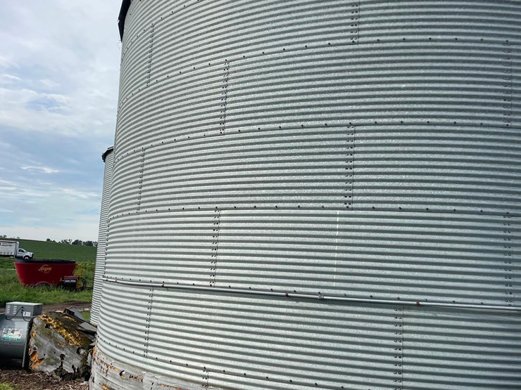 8,000-bushel-dryer-grain-bin-image-10