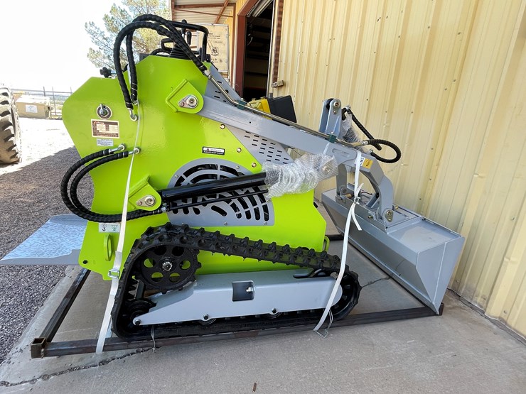 #4602-•-landhero-mini-skid-steer-loader-image-14