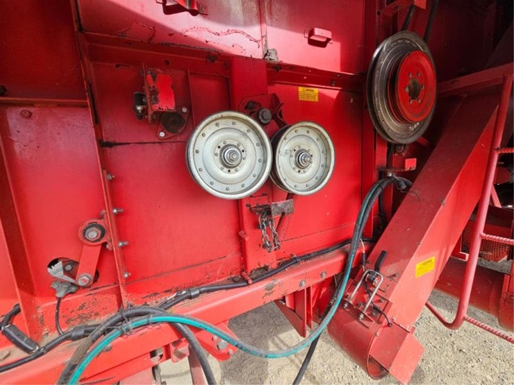 massey-ferguson-8570-image-20