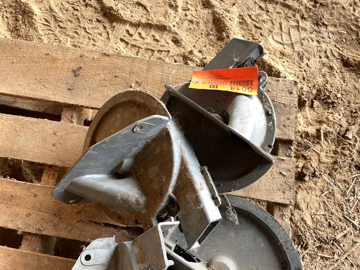 #5514-•-(7)-john-deere-seed-meters-image-6