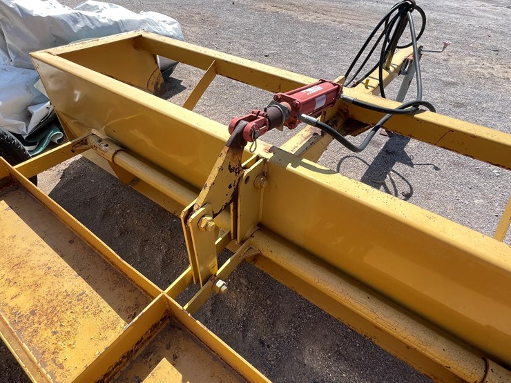 #3200-•-8'-box-scraper-image-10