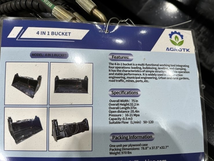 2025-topcat-4-in-1-bucket-image-12