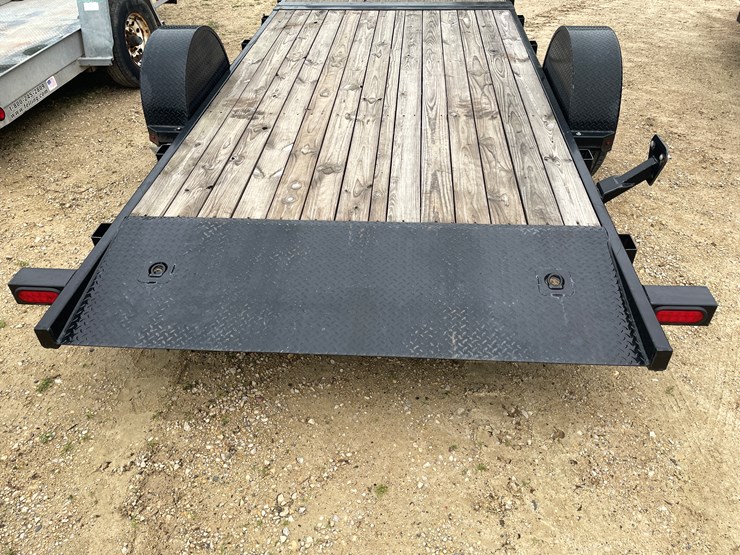 #164-•-2023-pj-tilt-top-16'-utility-trailer-(has-wi-title)-image-26