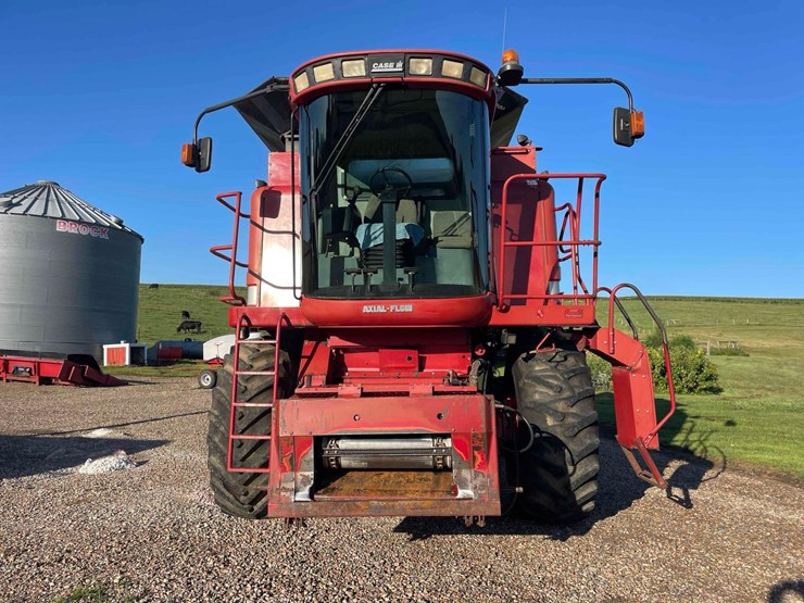1997-case-ih-2166-image-2