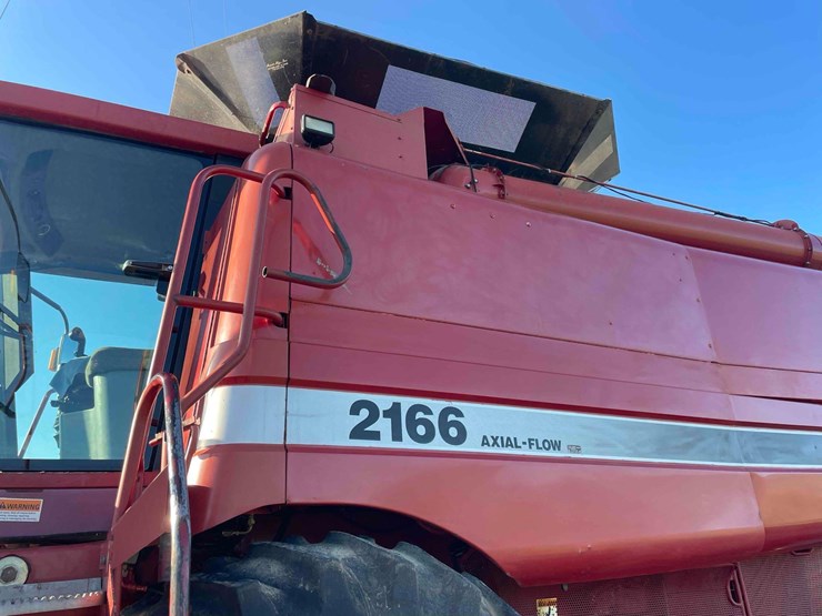 1997-case-ih-2166-image-34