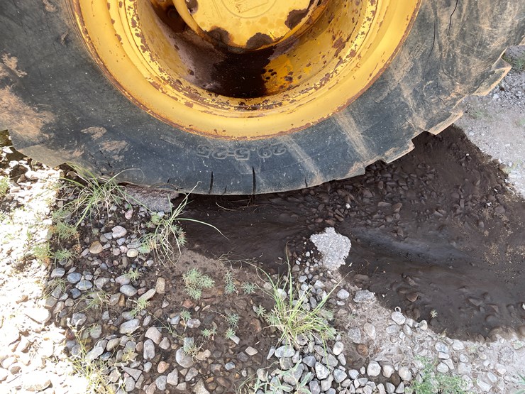 #1009-•-large-loader-(alamogordo,-nm)-image-6