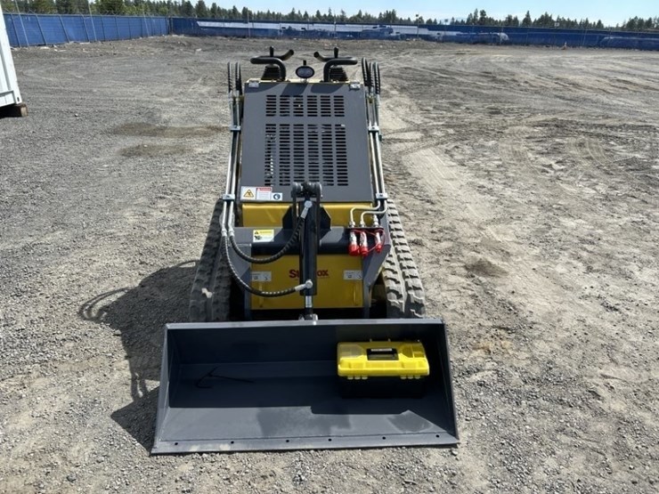 2025-starvox-sv480-mini-compact-track-loader-image-8