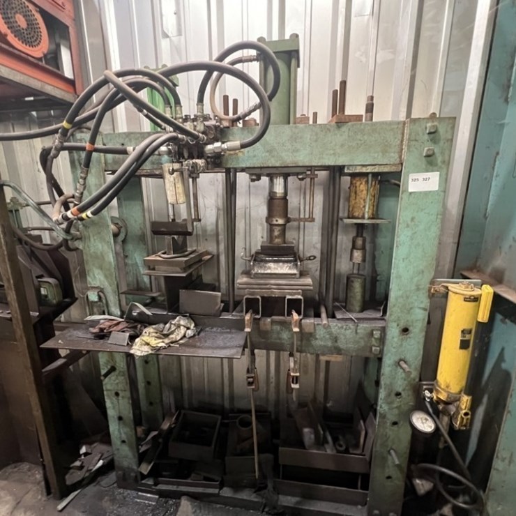 Global Machinery Hydraulic Press W/Tank