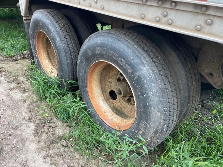 1997-wilson-grain-trailer-image-26