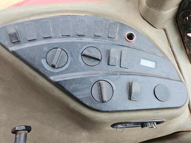 case-ih-mx285-image-45