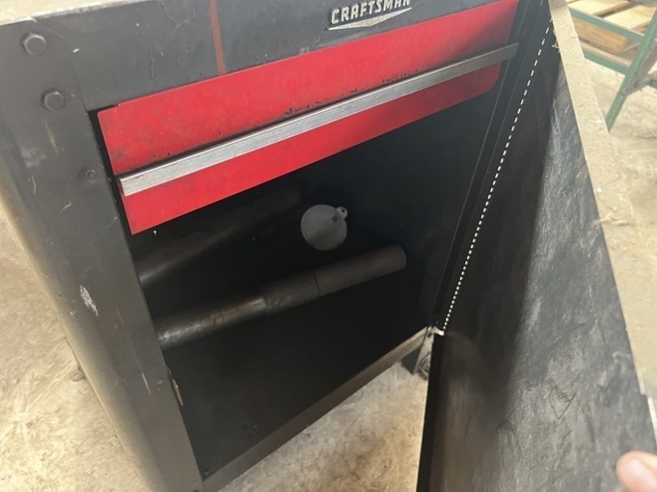 craftsman-tool-box-image-6