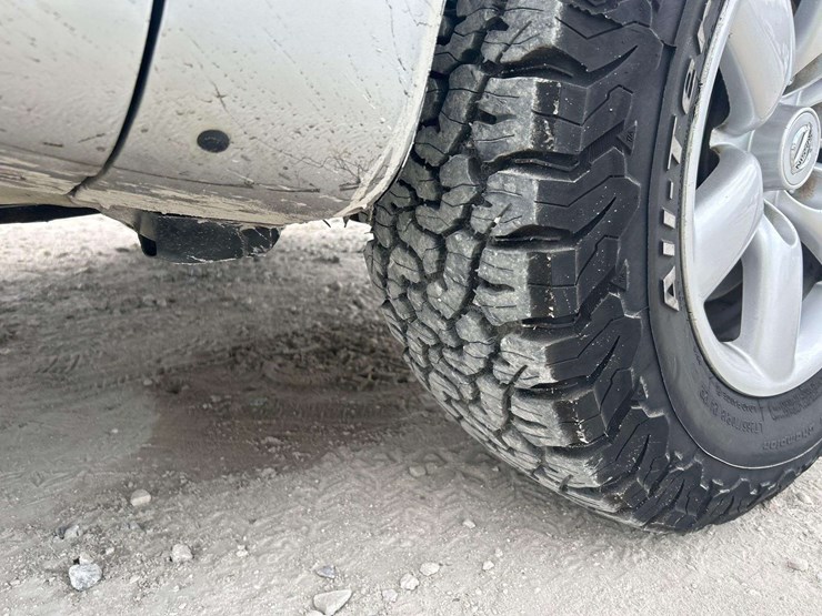 2013-nissan-titan-image-24