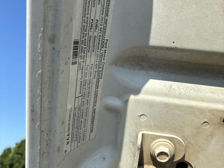 2012-ford-f550-image-8